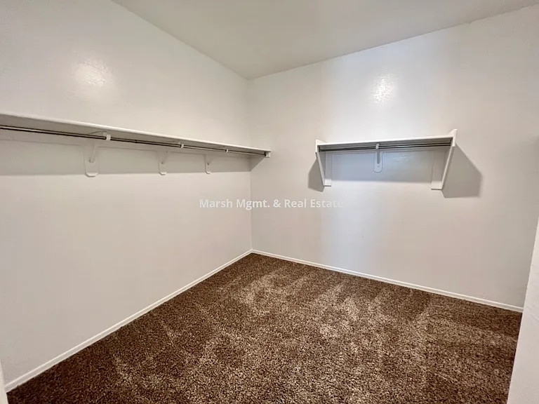 2119 S 46th St — Photo 17