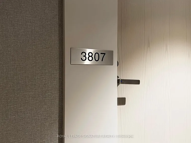 55 Cooper St #3807 — Photo 7
