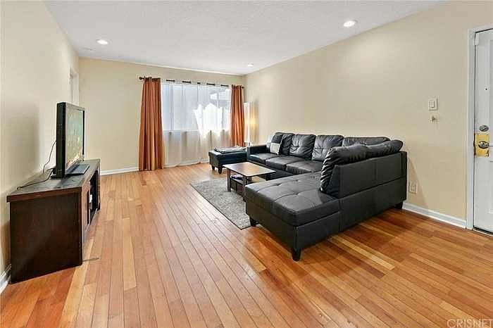 1st image of 18611 Collins St APT E35