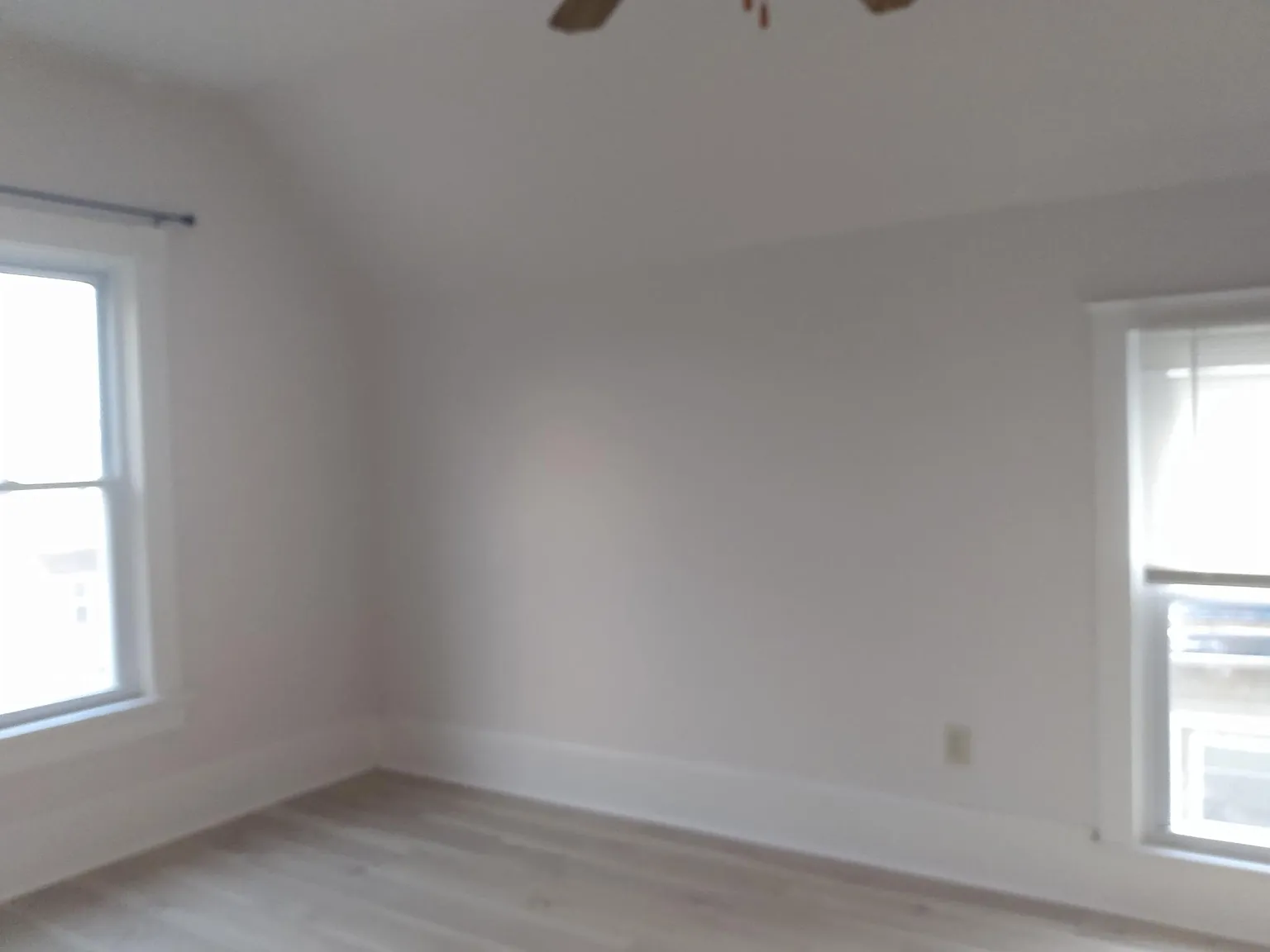 2 bed, 700 sqft, $900 — Photo 4