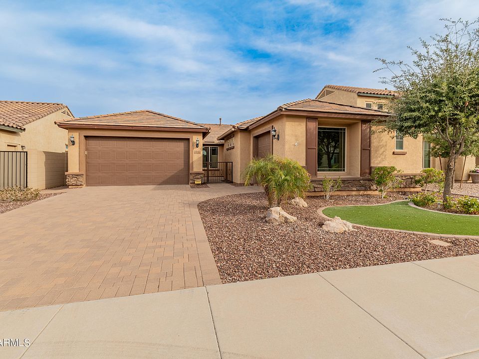 1st image of 10740 W WHITEHORN Way
