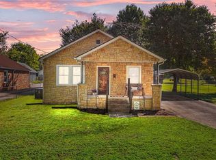 616 Cedar St, Eden, NC 27288