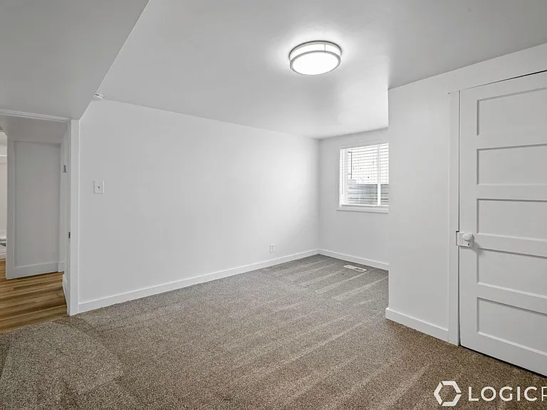 365 E Garfield Ave #3 — Photo 14
