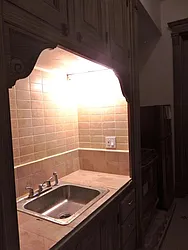 Rented by R New York