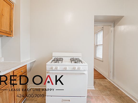 4th image of 610 S Kenmore Ave APT 209
