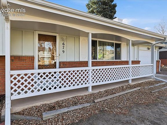 3rd image of 679 Bridger Dr