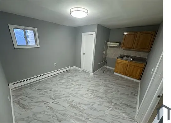 817 Summer Ave #2 — Photo 1