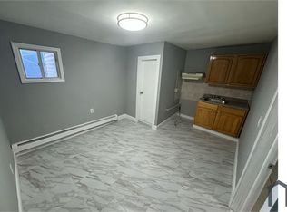 817 Summer Ave APT 2, Newark, NJ 07104