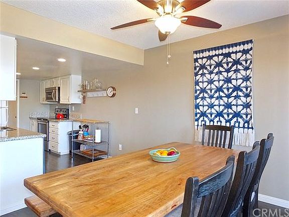 5th image of 605 Redondo Ave Unit 201