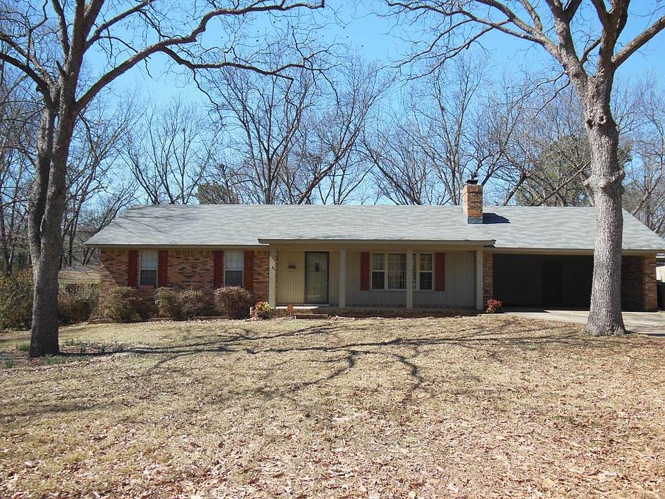 1st image of 3099 Chaucer Ln