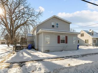 1897 E Newberry St, Appleton, WI 54915