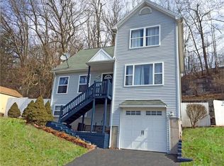 1 High Ridge Rd, Naugatuck, CT 06770