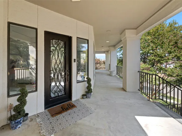 3621 Hidalgo St, Irving, TX 75062