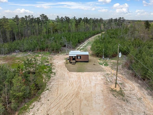 2 Stephens Cemetary Rd, Silver Creek, MS 39663