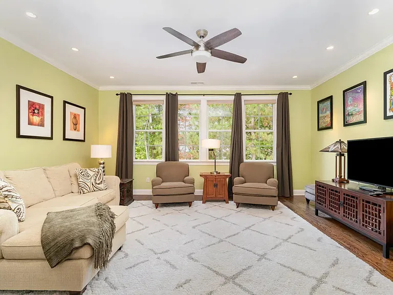 524 Summer Harvest Ct — Photo 19