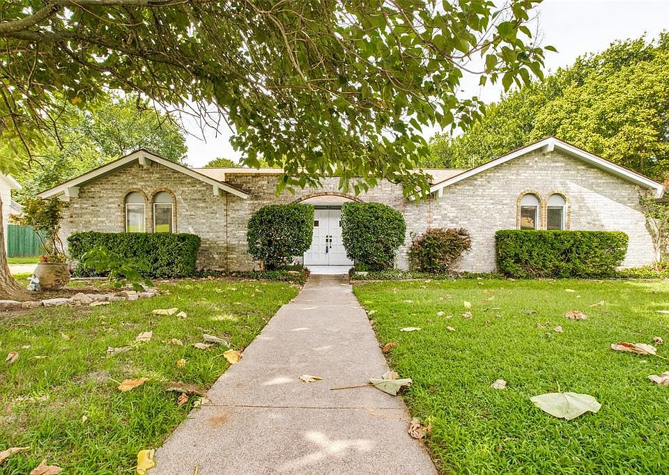 1st image of 266 Larry Dr