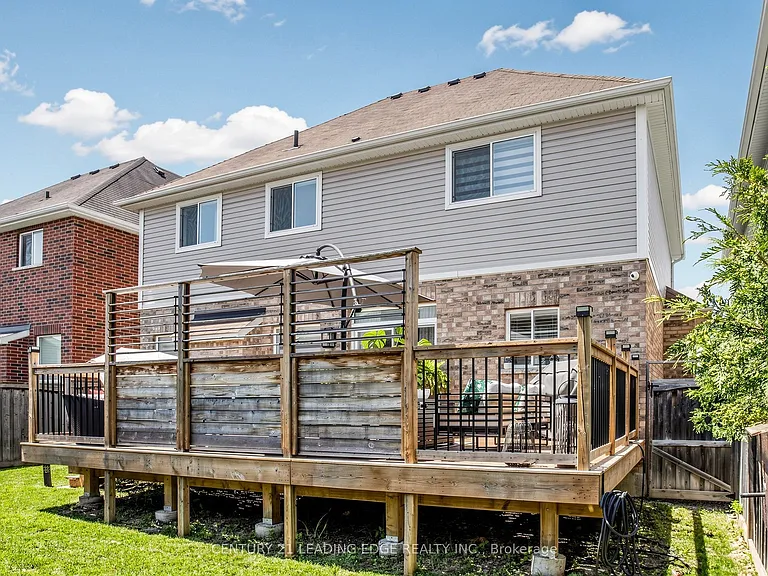 177 Laurendale Ave — Photo 46