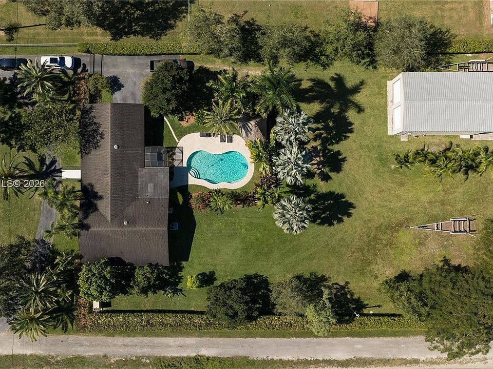 1st image of 19305 SW 312th St