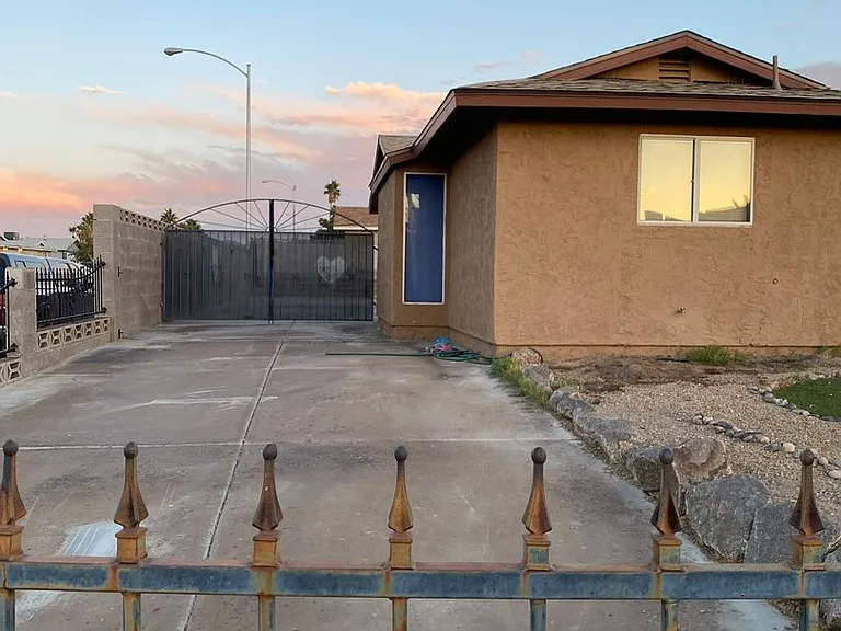 401 Tiger Lily Way — Photo 14