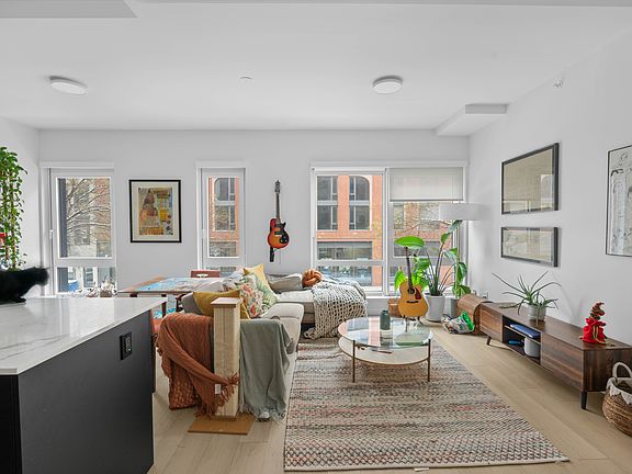 5th image of 108 Downing St APT 4H