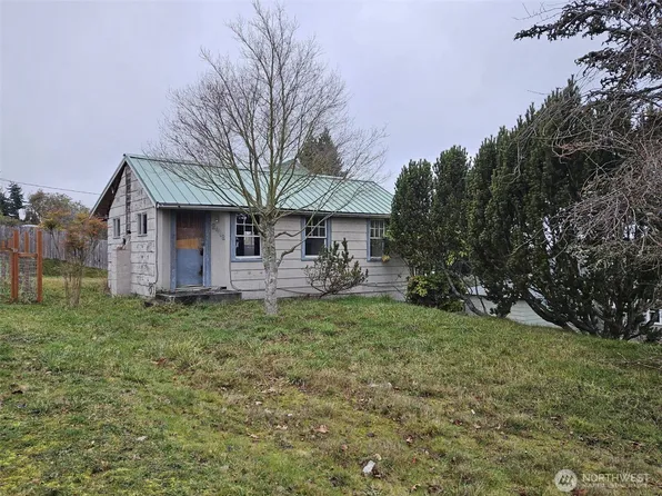 2418 Chase Street, Port Angeles, WA 98362