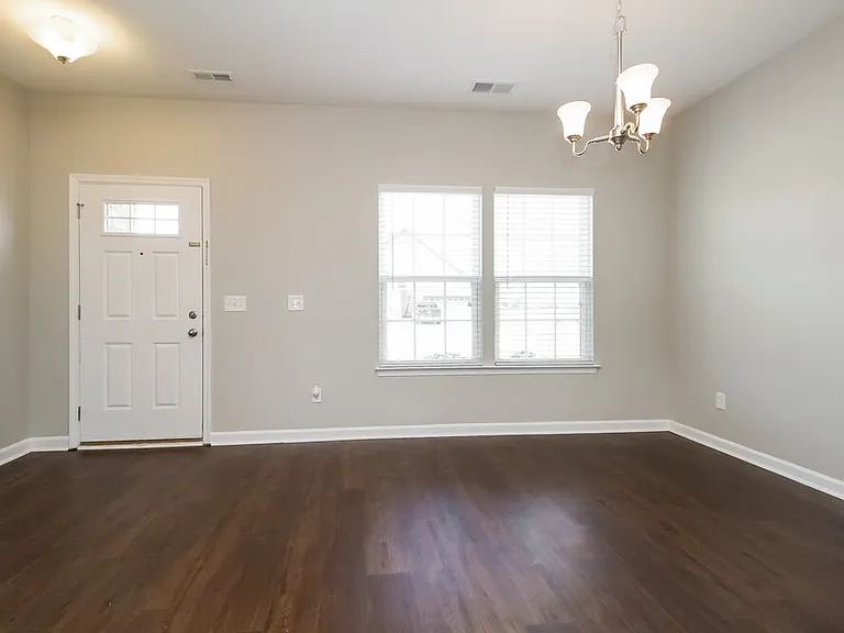 2707 Candlewick Ct — Photo 9