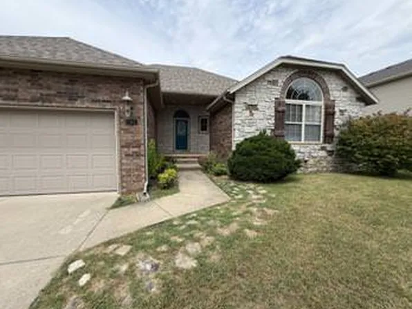 705 Silver Streak Rd, Nixa, MO 65714