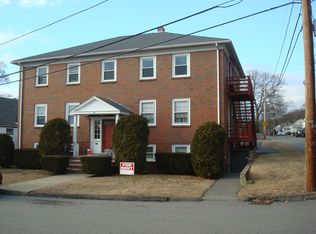 10 Woodbury Ave, Saugus, MA 01906