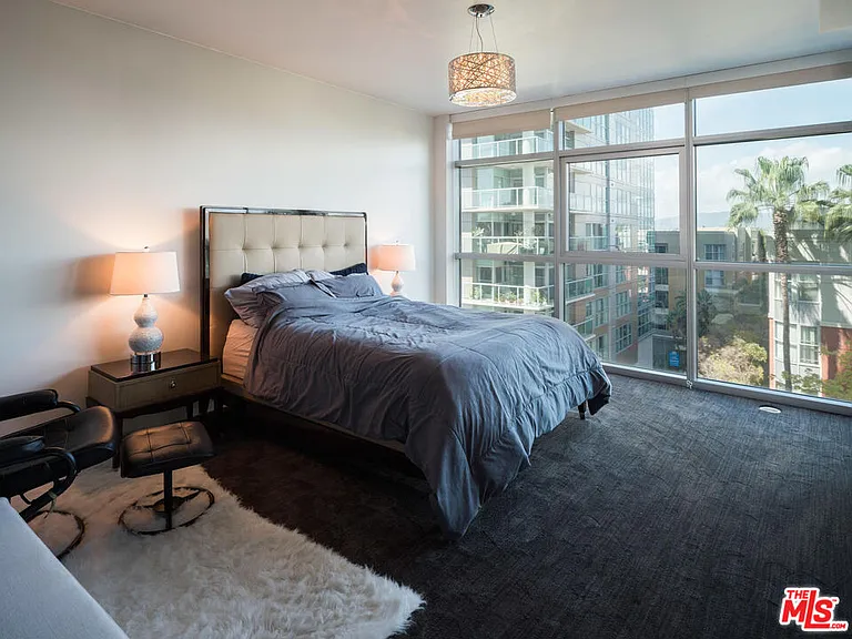 13650 Marina Pointe Dr #607 — Photo 10