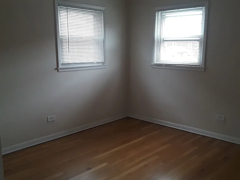 9456 Maple Dr — Photo 10