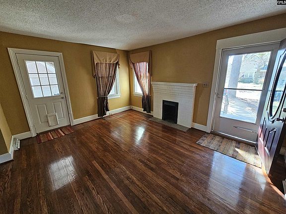 4th image of 1310 C Ave