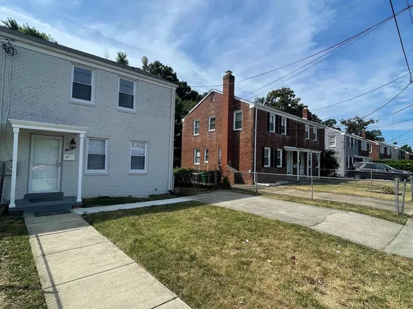 2327 Iverson St, Temple Hills, MD 20748