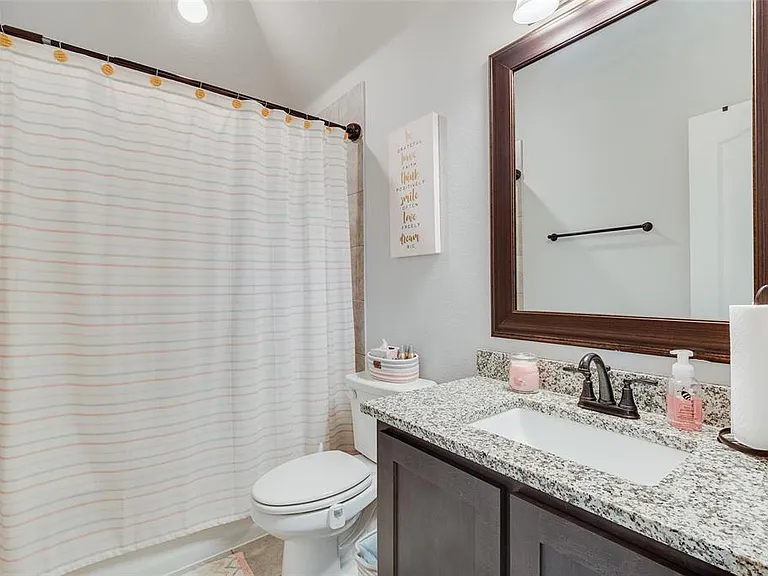 2210 Moon Dance Ln — Photo 15