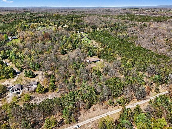 4th image of 9819 N Tuttle Rd