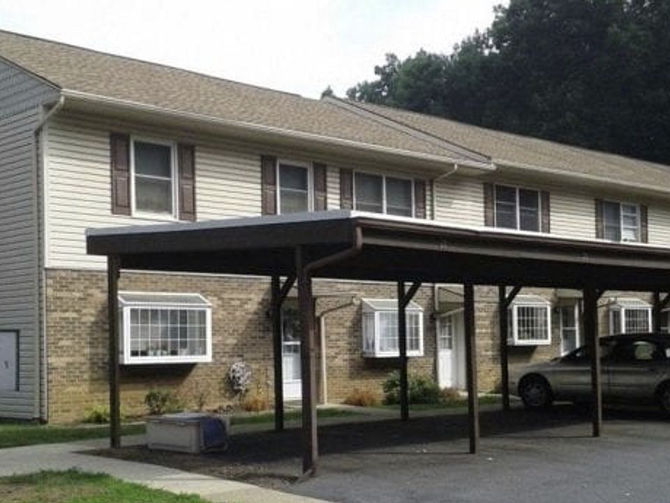 1st image of 2093 Mary Ellen Ln