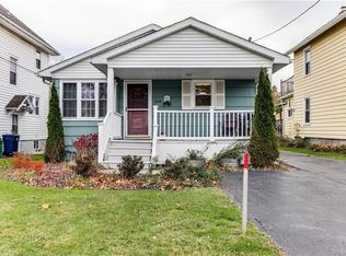 61A Grove Ave, Lockport, NY 14094