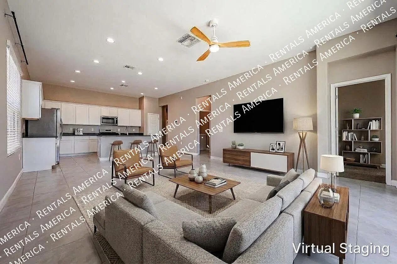 Spacious 4-Bedroom Home with Private Backyard ? Special Leasing Incent — Photo 1