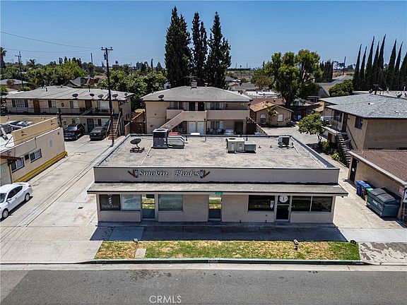 2nd image of 9434 Flower St