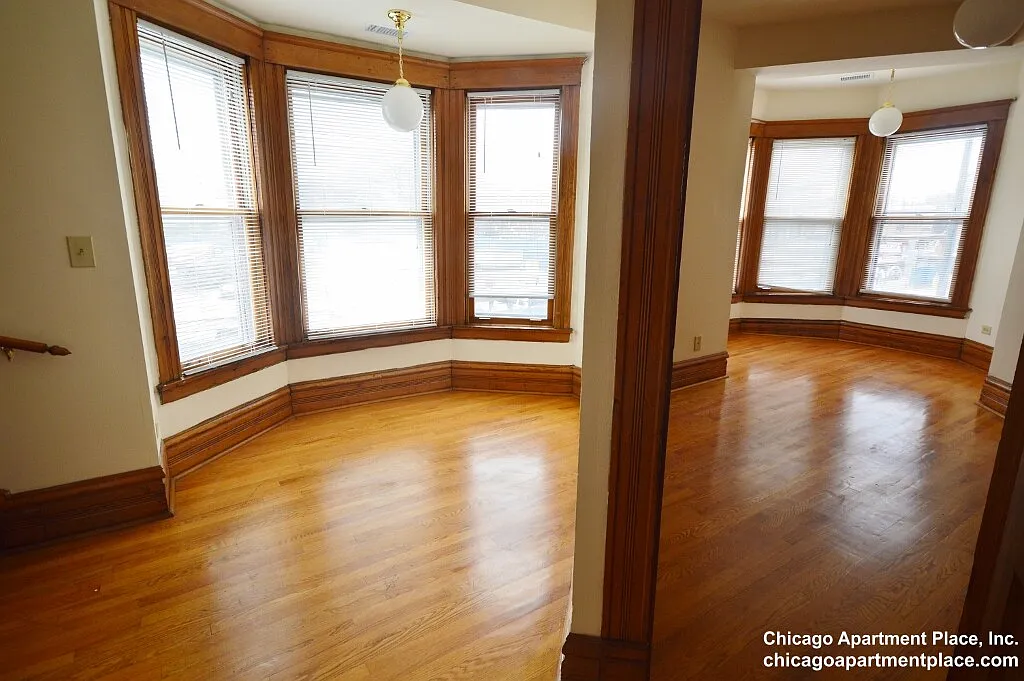 4 bed, 3.0 bath, $4,495 — Photo 1