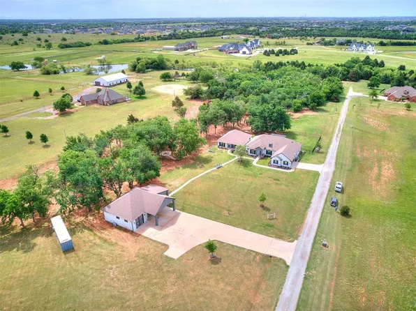 2750 NW 234th St, Edmond, OK 73025