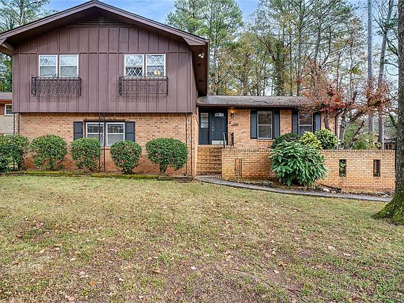 2nd image of 2738 Rainbow Ridge Rd