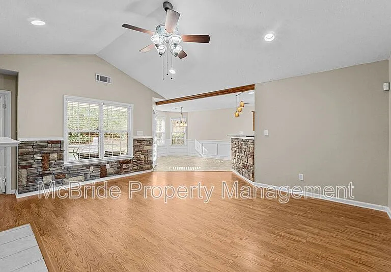284 High Meadows Cir — Photo 6