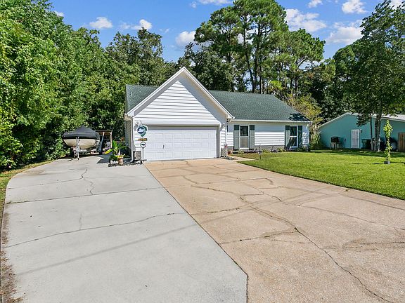 3rd image of 357 Jonquil Ave NW
