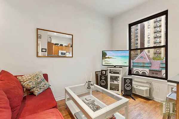 Rented by Halstead Real Estate | media 17