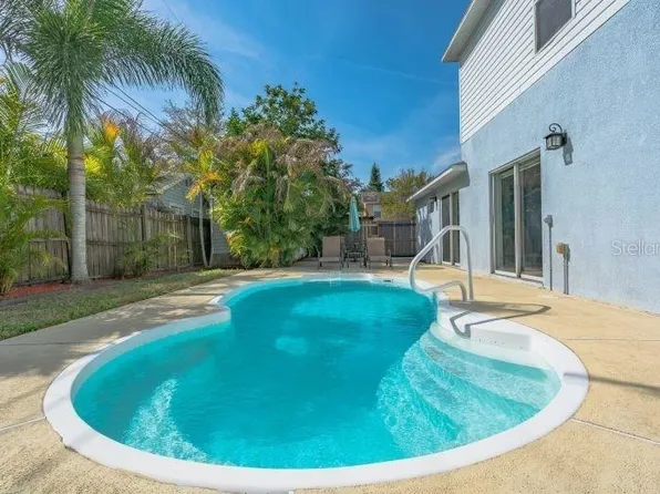 1736 31st Ave N, Saint Petersburg, FL 33713