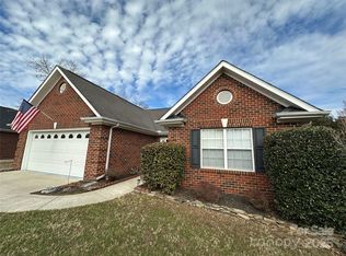 8423 Quail Hollow Dr, Harrisburg, NC 28075