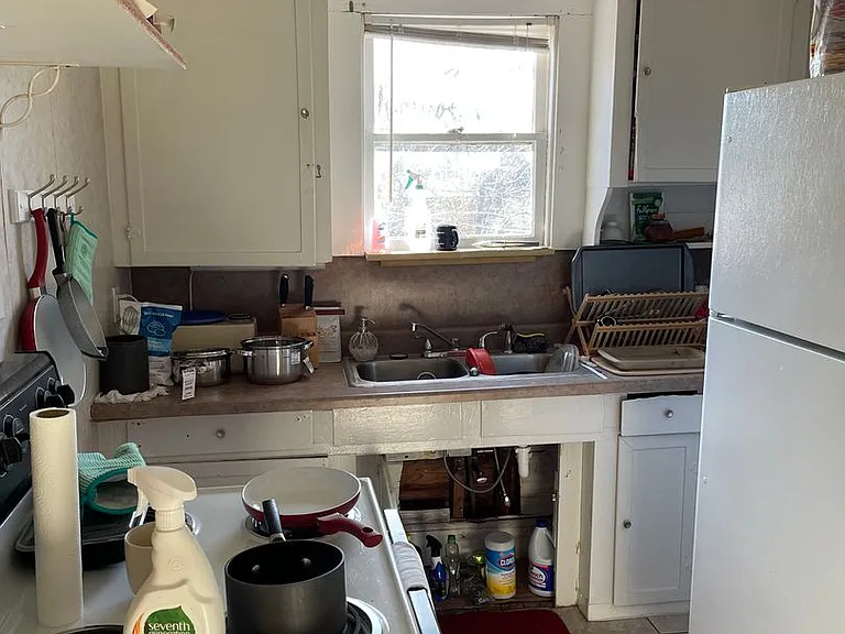 304 N Haswell Dr #A — Photo 9