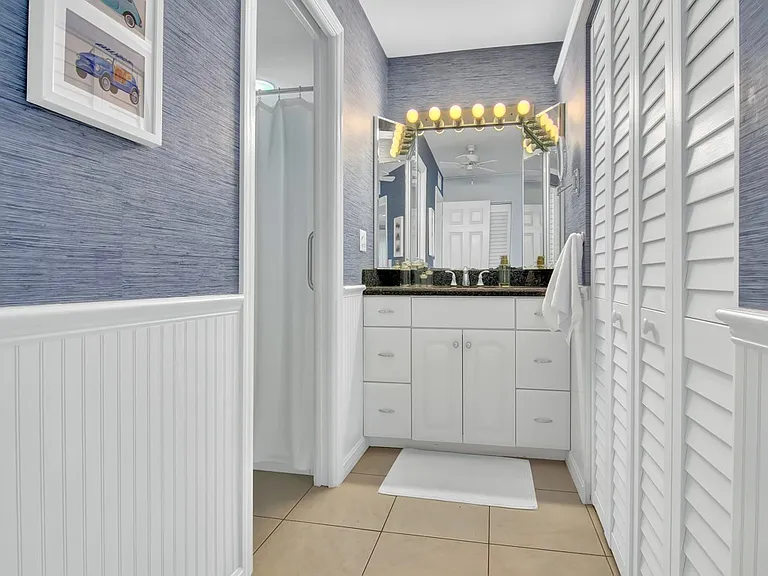 3939 Ocean Dr #201A — Photo 15