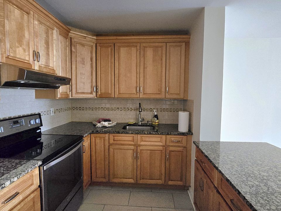1st image of 31-39 43rd St #1F
