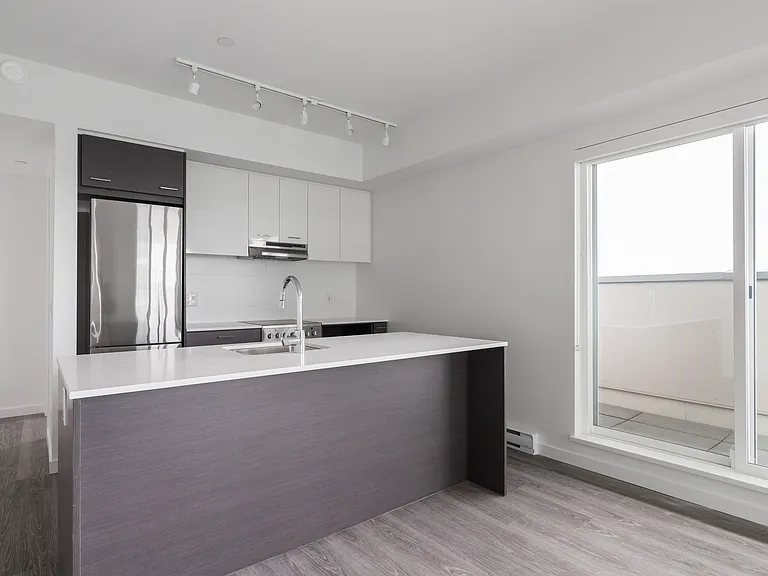 537 Foster Ave — Photo 65